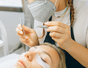 مرکز مژه مانیا